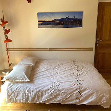 Les Cabanons Bed & Breakfast Dardilly Exterior foto