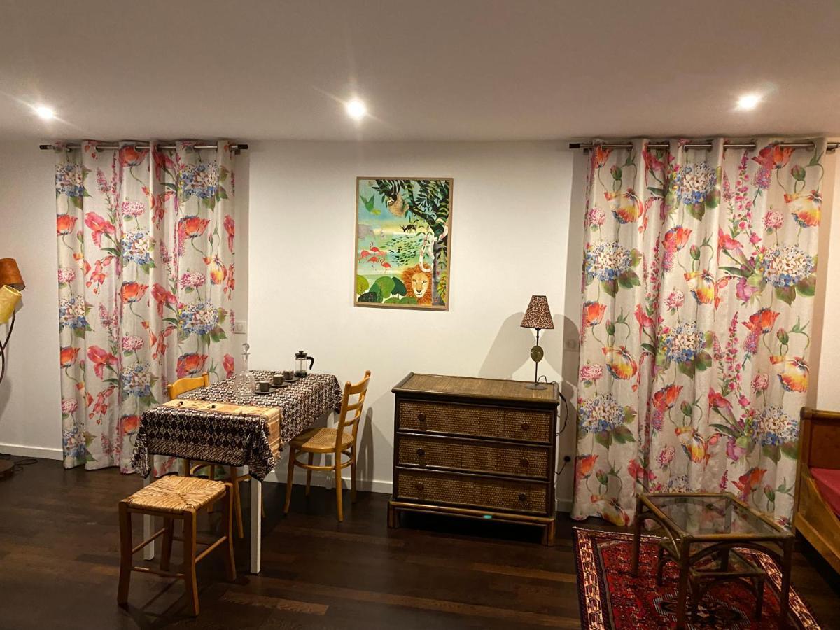 Les Cabanons Bed & Breakfast Dardilly Exterior foto