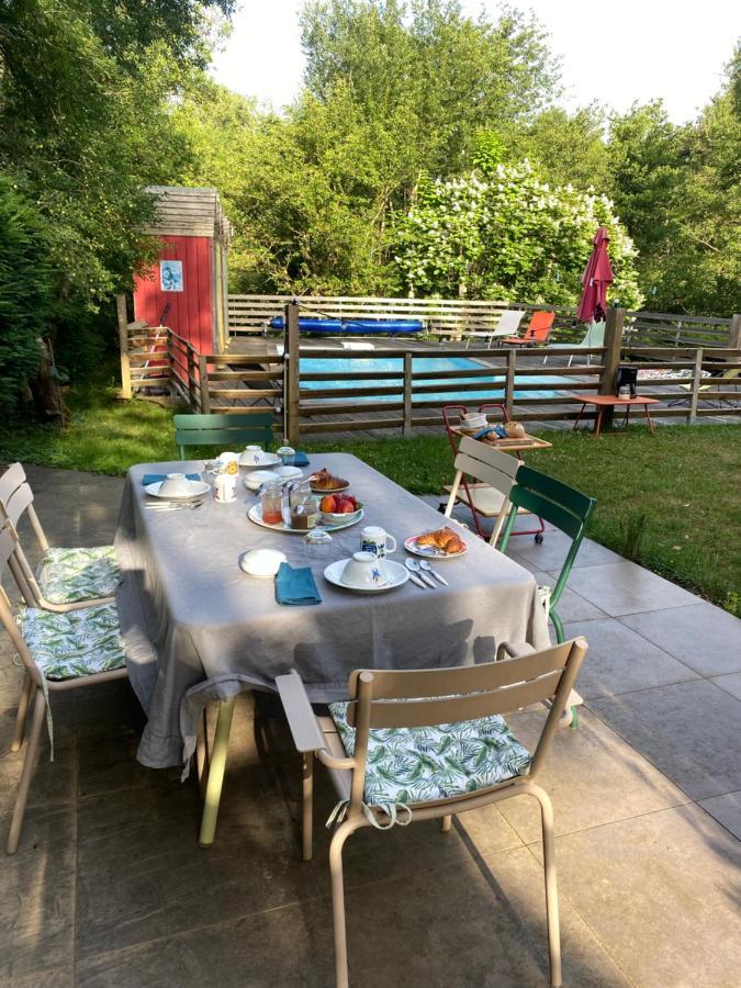 Les Cabanons Bed & Breakfast Dardilly Exterior foto